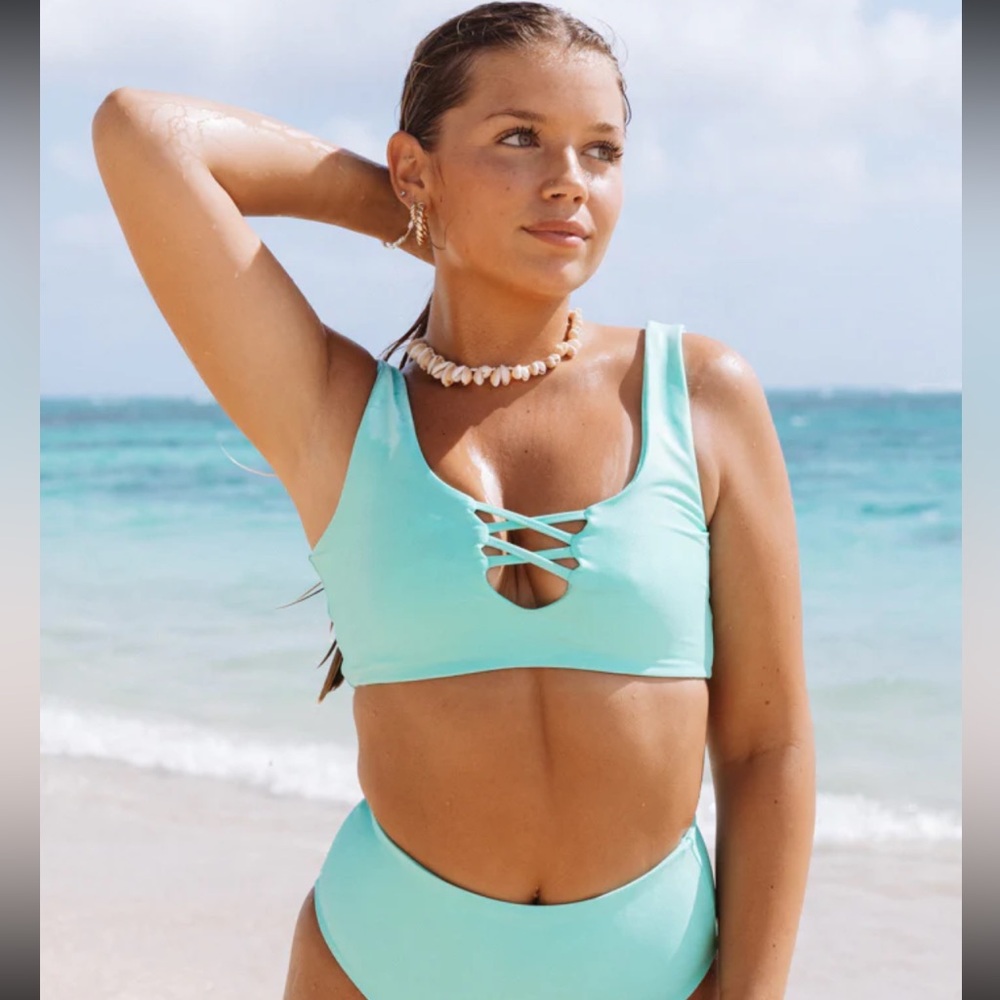 San Lorenzo Siren Jade Cross sport tank bikini top